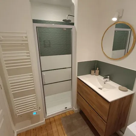 Appartement L'aventurine, De Caractere